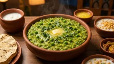 Photo of इस आसान रेसिपी से ट्राई करें ये चटाकेदार हरियाली मटर खिचड़ी