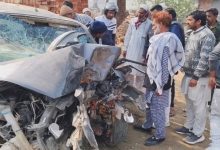 Photo of बरेली में भीषण हादसा: हाईवे पर पेड़ से टकराई कार, महिला समेत तीन की मौत