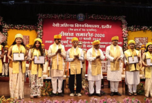 Photo of DAVV दीक्षांत समारोह में आगे रही बेटियां, राज्यपाल ने की तारीफ