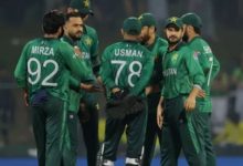 Photo of इंग्लैंड से हार के बावजूद सेमीफाइनल में पहुंच सकता है पाकिस्तान