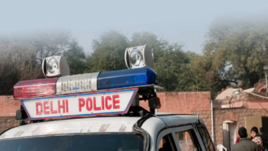 Photo of असाधारण बहादुरी के लिए दो कांस्टेबल को मिला आउट-ऑफ-टर्न प्रमोशन, वीरता पुरस्कार के लिए भी नामांकित