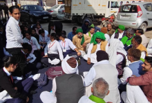 Photo of हांसी में विधायक आवास के बाहर बैठीं छात्राएं: माइग्रेशन न मिलने पर धरना