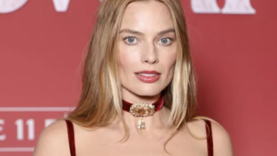 Photo of  35 की उम्र में मार्गोट रोबी ने हॉटनेस से मचाई तबाही, 100 कैरेट का डायमंड नेकलेस बना हाइलट