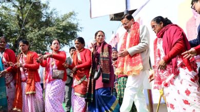 Photo of चंपावत में खड़ी होली शुरू