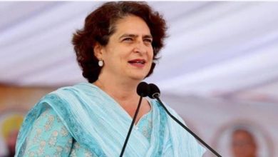 Photo of ‘शर्टलेस’ प्रदर्शन पर आर-पार: प्रियंका गांधी ने यूथ कांग्रेस को बताया निडर सिपाही