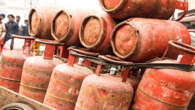 Photo of 60 रुपये बढ़े गैस के दाम, अमृतसर में 950 तो जालंधर में 942 रुपये का मिलेगा घरेलू सिलेंडर