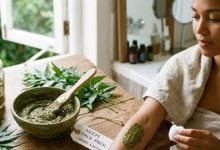 Photo of जिद्दी पिंपल्स से छुटकारा पाने के लिए ट्राई करें नीम से बने ये 4 असरदार फेस पैक्स