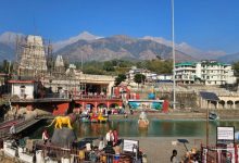 Photo of देवी का आशीर्वाद लेने पहुंचे चामुंडा देवी मंदिर, नवरात्र में होती है खास रौनक