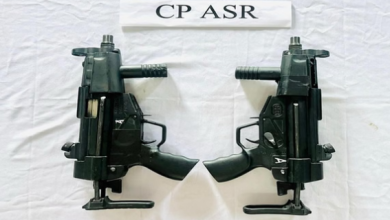 Photo of  नाकाबंदी के दौरान अवैध हथियारों की खेप बरामद, गैंगस्टर कनेक्शन की जांच जारी