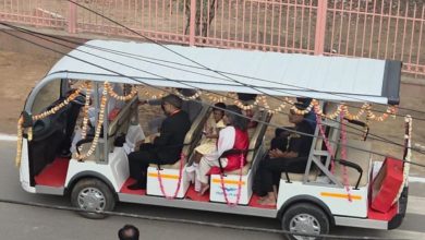 Photo of राष्ट्रपति द्रौपदी मुर्मू ने किए गिरिराज जी के दर्शन