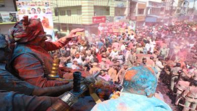 Photo of गेर में शामिल हुए सीएम मोहन, जमकर उड़ाया रंग-गुलाल