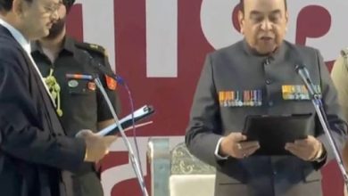 Photo of बिहार के नए राज्यपाल के बारे में जानें; मुख्य न्यायाधीश ने दिलाई गवर्नर अता हसनैन को शपथ