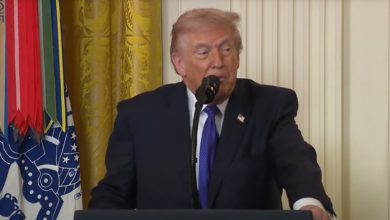 Photo of ट्रंप के व्हाइट हाउस बॉलरूम प्रोजेक्ट का भारी विरोध