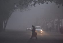 Photo of मार्च में धुंध होने से दिल्ली में थमी वाहनों की रफ्तार, मौसम विभाग ने कहा- होता रहा है ऐसा