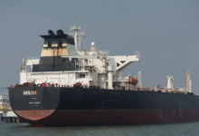 Photo of होर्मुज जलडमरूमध्य से भारत आने को तैयार दो गैस टैंकर