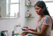 Photo of होली के रंग छुड़ाना और भी मुश्किल कर देती हैं ये 4 गलतियां, कहीं आप भी तो नहीं कर रहे ये चूक?