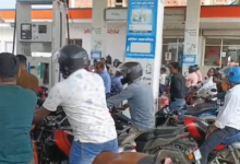 Photo of पेट्रोल-डीजल के लिए लगी लंबी लाइनें: दरभंगा में फैली अफवाह, DM बोले- पैनिक न करें