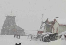 Photo of मौसम ने ली करवट, बढ़ी ठिठुरन, बर्फ से ढके केदारनाथ और यमुनोत्री धाम