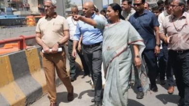 Photo of आजादपुर में सीएम गुप्ता का निरीक्षण, इंटरचेंज हब पूरा करने के निर्देश