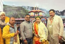 Photo of गायक कैलाश खेर पहुंचे बदरीनाथ धाम