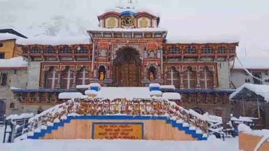 Photo of बदरीनाथ में बदल गया आस्था पथ, मास्टर प्लान के कार्यों के चलते बदल दिया गया मंदिर तक पहुंचने का रूट