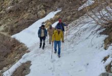 Photo of गोमुख ट्रैक का निरीक्षण करने निकले गंगोत्री नेशनल पार्क के अधिकारी