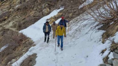 Photo of गोमुख ट्रैक का निरीक्षण करने निकले गंगोत्री नेशनल पार्क के अधिकारी