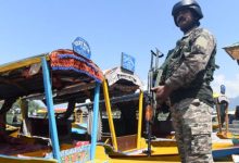 Photo of पहलगाम हमले की बरसी से पहले कश्मीर में हाई अलर्ट, डल झील पर बढ़ी सुरक्षा