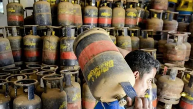Photo of पश्चिम एशिया संकट का असर: कमर्शियल LPG सिलिंडर 195 रुपये महंगा