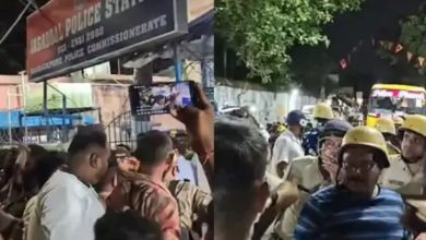 Photo of पीएम मोदी की रैली से पहले बंगाल के जगद्दल में भारी हिंसा, फेंके गए देसी बम