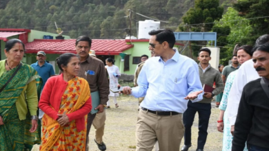 Photo of कुमाऊं आयुक्त ने खुर्पाताल का किया निरीक्षण, अवैध निर्माण को दो दिन के भीतर हटाने के निर्देश दिए