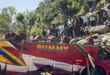 Photo of जम्मू में 20 की मौत: ब्लाइंड मोड़ और बेकाबू बस, पहाड़ी से गिरते ही मलबे में तब्दील