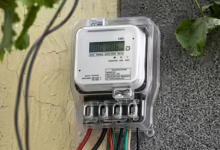 Photo of स्मार्ट मीटर वाले 5620 उपभोक्ताओं की बिजली काटी, बिल न चुकाने पर विद्युत निगम ने की कार्रवाई