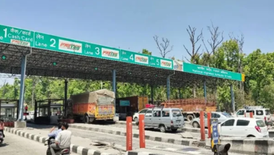 Photo of टोल प्लाजा पर नकद भुगतान नहीं, UPI से देना पड़ेगा ज्यादा शुल्क