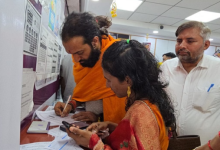 Photo of महाकुंभ वाले IIT बाबा अभय सिंह ने की शादी, पत्नी संग पहुंचे झज्जर वाले घर