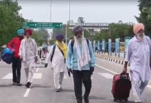 Photo of पाकिस्तान से बैसाखी मनाकर लौटा श्रद्धालुओं का जत्था, 2238 सदस्यीय समूह की वाघा-अटारी सीमा से वापसी