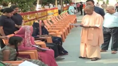Photo of जनता दर्शन में CM योगी के सख्त तेवर: बोले- दबंगों और भू-माफिया पर हो कड़ी कार्रवाई