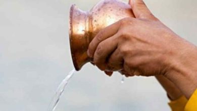 Photo of सूर्य देव को तांबे के लोटे से ही क्यों देते हैं अर्घ्य?