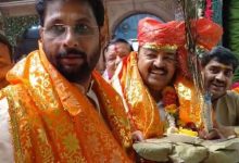 Photo of वृंदावन पहुंचे डिप्टी सीएम केशव, बांकेबिहारी के किए दर्शन