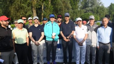 Photo of सीएम उमर बोले: कश्मीर के गोल्फ कोर्स बनेंगे पर्यटन की नई पहचान