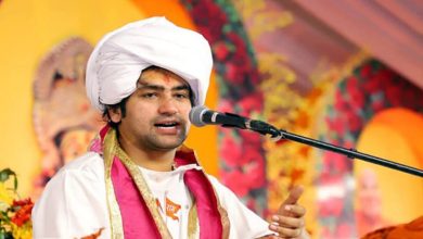 Photo of नीलकंठ पर्वत की तलहटी के पास ध्यान गुफा में साधनारत हैं धीरेंद्र शास्त्री