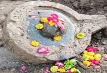 Photo of महाकाल मंदिर के पास भस्म आरती के दौरान खुदाई में मिला प्राचीन शिवलिंग