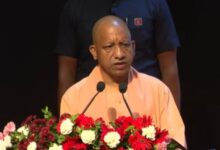 Photo of  सीएम योगी बोले- विभाग व ठेकेदारों की गलती के लिए जनप्रतिनिधि जिम्मेदार नहीं, पीडब्ल्यूडी को सख्त चेतावनी
