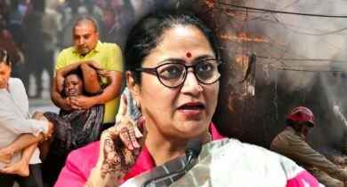 Photo of दिल्ली अग्निकांड: जान बचाने वाले ‘नायकों’ का सम्मान करेगी दिल्ली सरकार