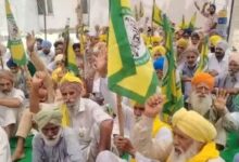 Photo of बिजली कटौती से परेशान किसानों ने पावरकॉम ऑफिस के बाहर प्रदर्शन