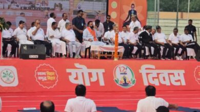 Photo of सीएम सम्राट ने किया अभ्यास, कहा- स्कूलों में पढ़ाया जाएगा इसका पाठ्यक्रम; योग दिवस पर किया बड़ा एलान