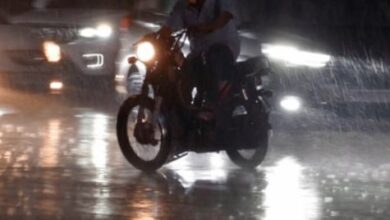 Photo of दिल्ली में 120 किमी की रफ्तार से चली आंधी, रात में बदला मौसम