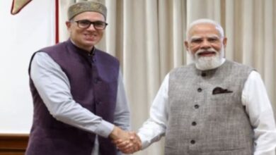 Photo of पीएम मोदी से मिले उमर अब्दुल्ला: जम्मू-कश्मीर को पूर्ण राज्य का दर्जा देने की उठाई मांग