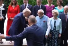 Photo of जी7 शिखर सम्मेलन: अमेरिकी राष्ट्रपति ट्रंप ने क्यों पकड़ा पीएम मोदी का हाथ? 