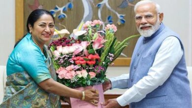 Photo of दिल्ली की सीएम रेखा बोलीं-पीएम मोदी ने बिना छुट्टी लिए देश की सेवा की